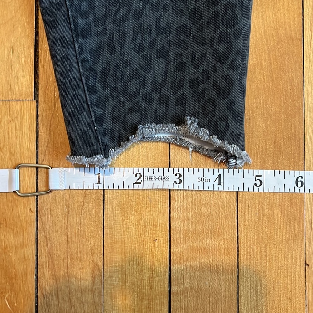 Jolt Jeans - Picture 10 of 12